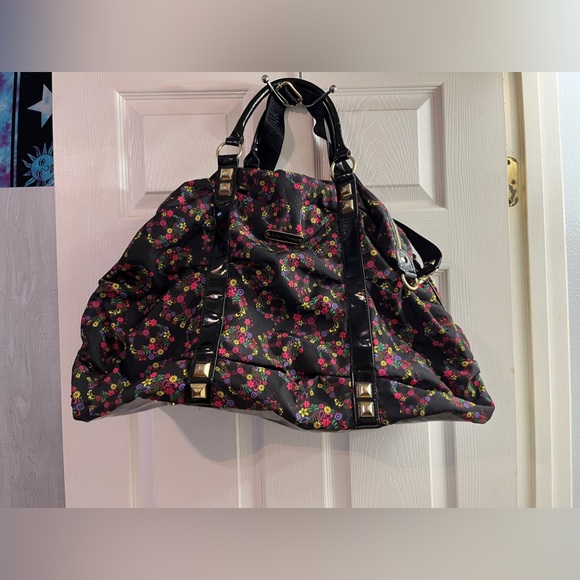 RARE HTF BETSEY JOHNSON HUGE COLORFUL ditsy paisley floral skull studded duffle - Picture 4 of 15